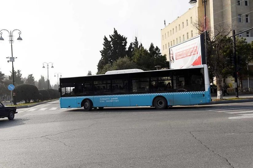Sumqayıtda 7 saylı marşrut avtobusu qəza törədib, yaralılar var