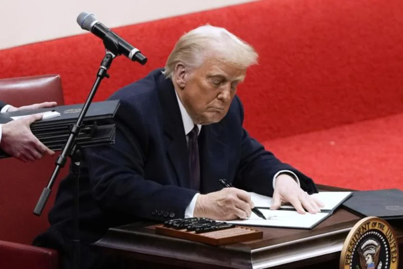 СМИ: Суд заблокировал указ Трампа об ограничении права на гражданство