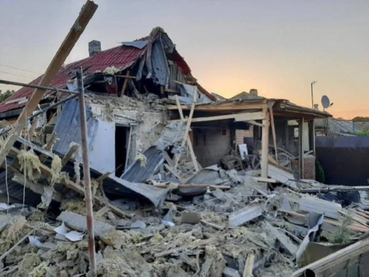 Rusiya ordusu Zaporojye vilayətini bombalayıb, 3 nəfər həlak olub