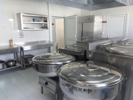 ​В прифронтовой зоне сдана в эксплуатацию очередная воинская часть