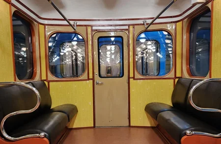 Bayram günlərində Bakı metrosunda retro vaqonlar nümayiş olunur