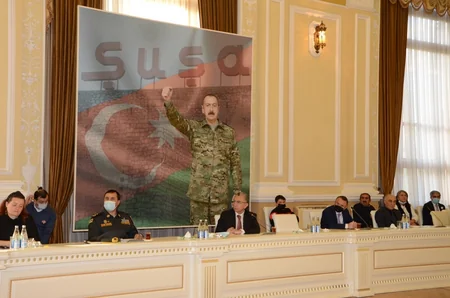 Eldar Əzizov: Son 200 ildə ilk dəfə ermənilərlə münaqişə qələbə ilə başa çatıb