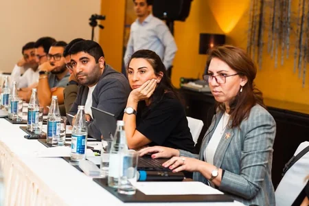 İKZF və MEDİA jurnalistlər üçün təlim keçirib