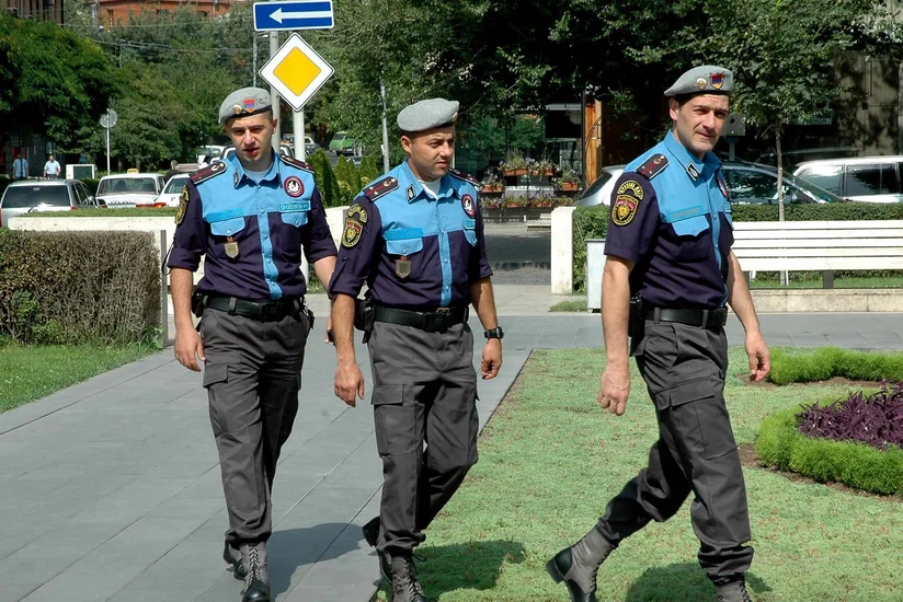 Ermənistanda bir ailənin qətlində şübhəli bilinən rusiyalı hərbçi yaxalanıb - YENİLƏNİB