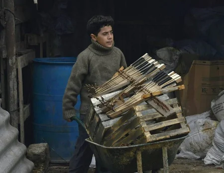 Vətən müharibəsi kadrlarının yer aldığı “Köhnə çamadanlar” filmi təqdim olunub