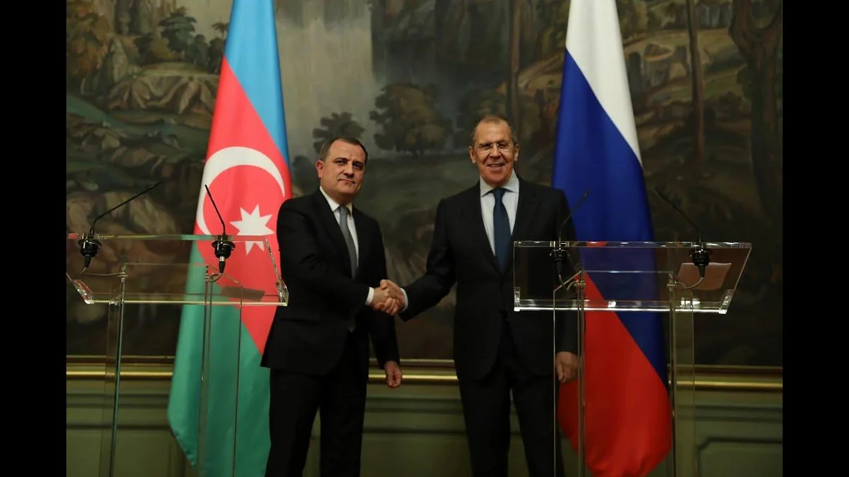 Azerbaijani, Russian FMs mull implementation of agreements on Karabakh