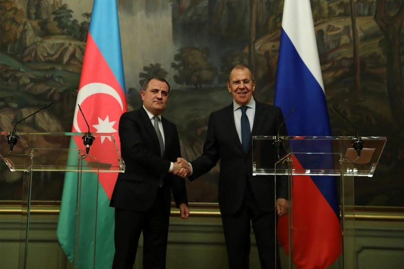Azerbaijani, Russian FMs mull implementation of agreements on Karabakh