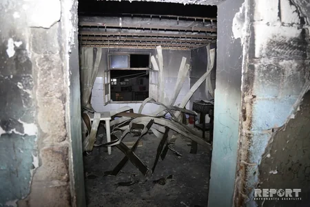Bakıda yataqxanada baş vermiş yanğın zamanı 5 nəfər xəsarət alıb - VİDEO - FOTO - YENİLƏNİB