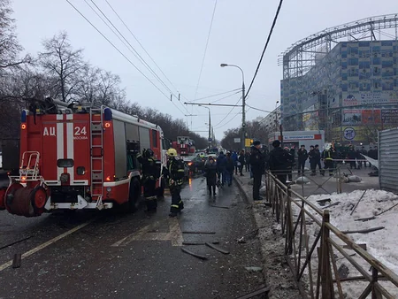 В переходе у метро в Москве произошел взрыв