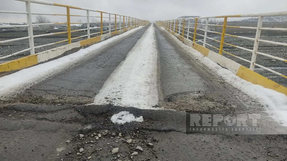 Şəkidə kəndləri birləşdirən körpü dağılır