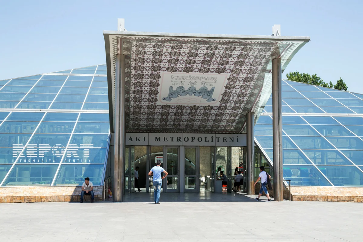 Движение на станциях метро Сахил и Ичеришехер восстановлено - ОБНОВЛЕНО