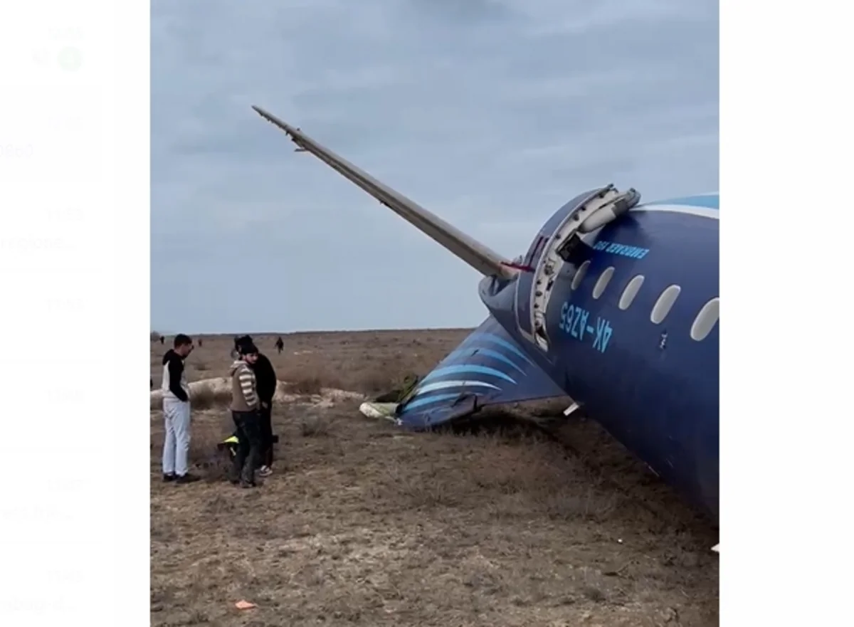 Минтранспорта РК: На борту потерпевшего крушение самолета AZAL находилось 37 граждан Азербайджана