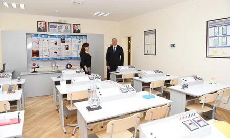 President Ilham Aliyev viewed school No. 265 in Khatai district after major overhaul