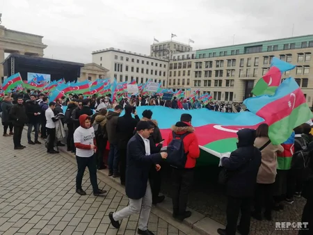 Berlində Ümumavropa Qarabağ mitinqi keçirilib - FOTO - VİDEO - YENİLƏNİB