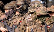 Polşa iki ölkə ilə sərhədə minlərlə hərbçi göndərir