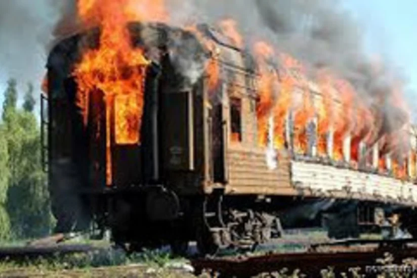 Abşeronda vətəndaşın yaşadığı vaqon yanıb