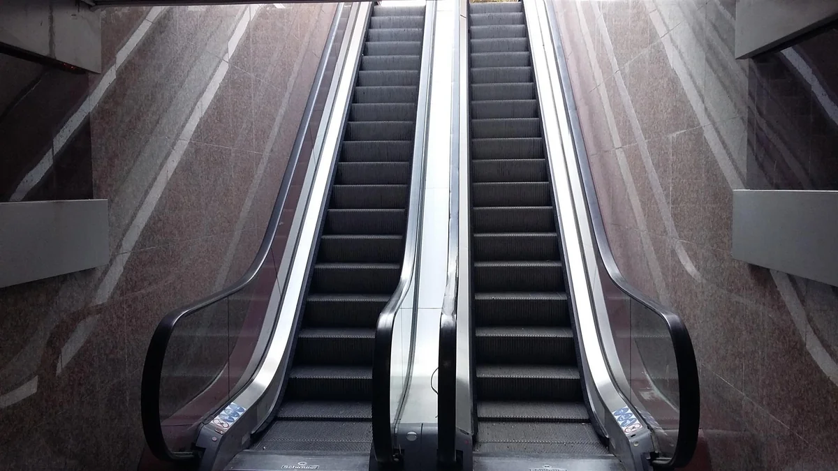 Bu ilin əvvəlindən Bakıda nə qədər eskalator təmir edilib?