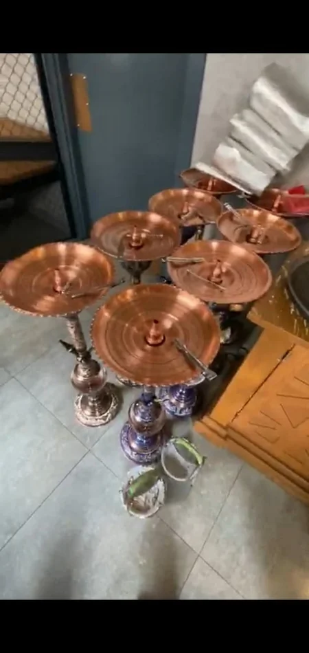 Bakıda qəlyan çəkilən kafe və restoranda reyd keçirildi