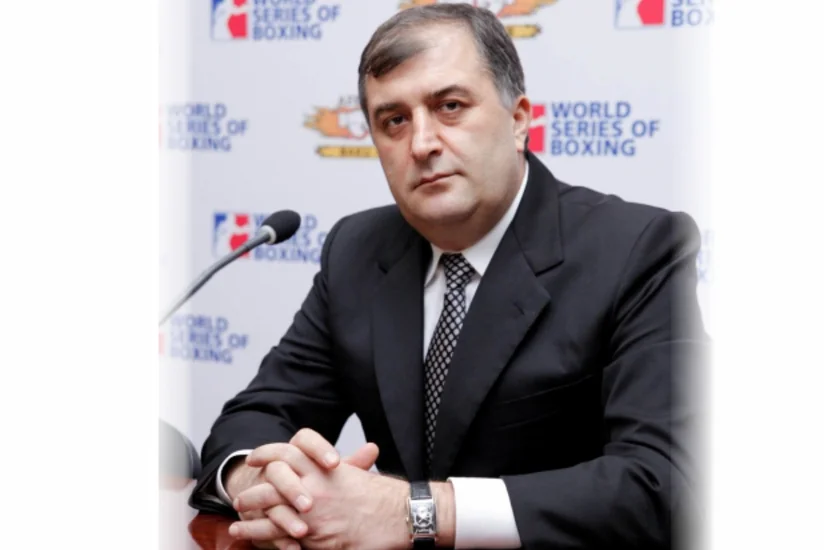 ​Rizvan Gənciyev: Qonağımın sözlərindən 5 saniyə sonra boksçumuz rəqibini nokaut etdi - MÜSAHİBƏ