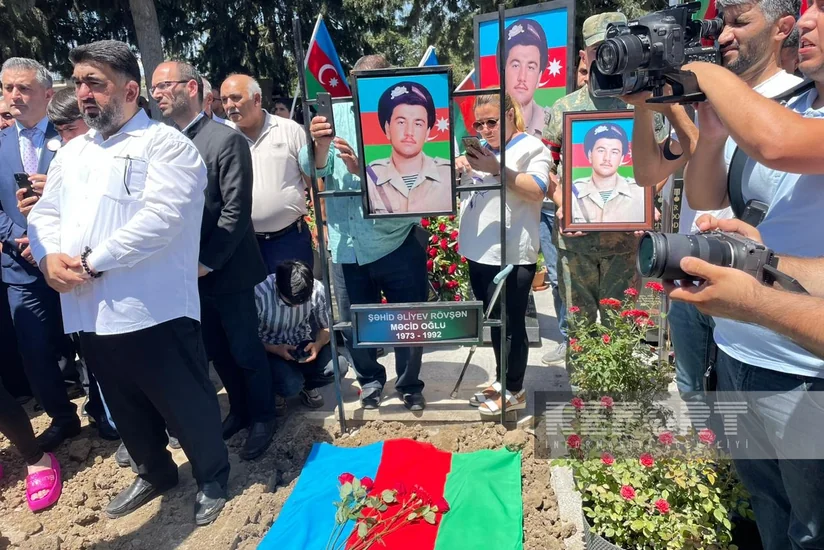 Xırdalanda Birinci Qarabağ müharibəsinin şəhidi Rövşən Əliyev dəfn edilib – YENİLƏNİB