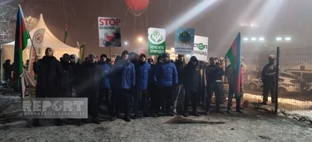В ходе акции протеста на дороге Ханкенди-Лачын наблюдается оживление, несмотря на интенсивный снегопад