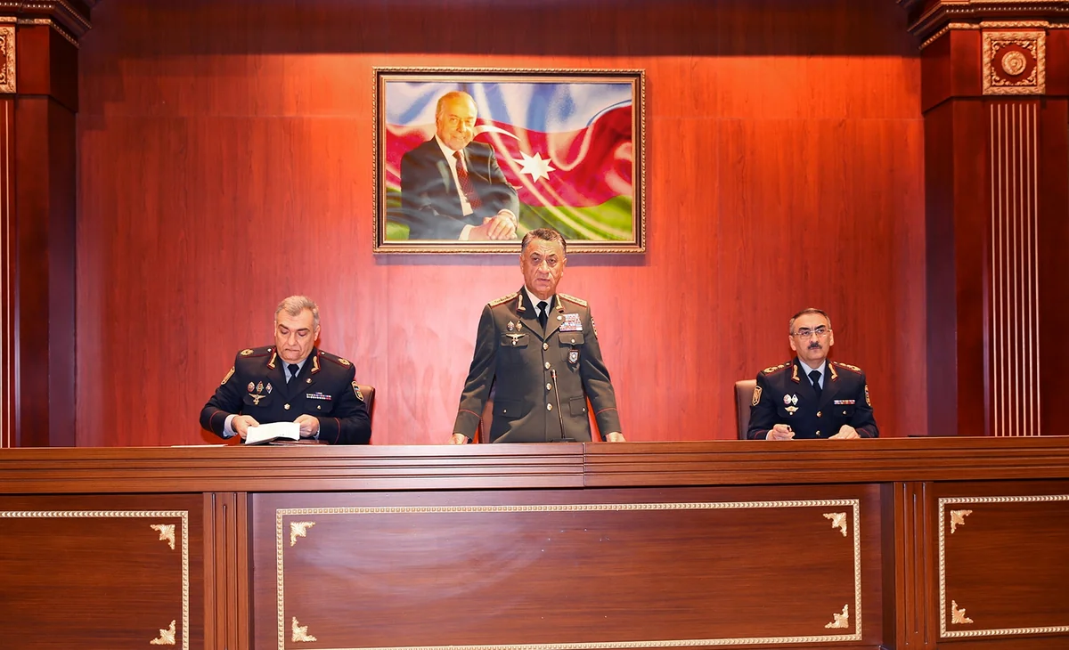 Əlahiddə Çevik Polis Alayında əməliyyat müşavirəsi keçirilib