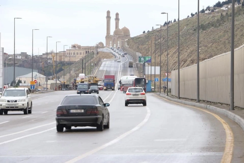 Bibiheybət yolunda hərəkətin təşkilində müvəqqəti dəyişiklik edilib