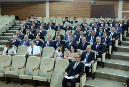 Səlim Müslümov DSMF-nin vəzifəli şəxslərini cəzalandırıb