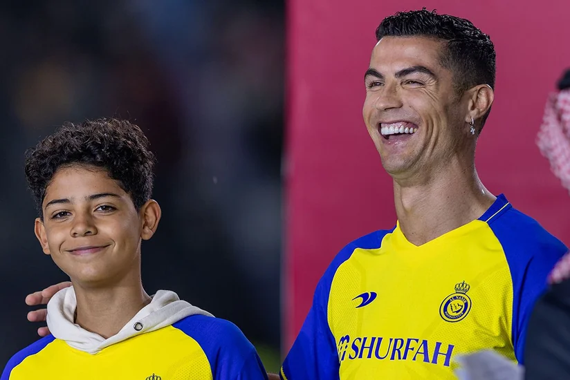 Neftçinin sabiq baş məşqçisi Ronaldunun karyerasını başa vurmamasının səbəbini açıqlayıb