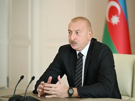 İqtisadi məsələlərə həsr olunmuş müşavirə keçirilib, Prezident İlham Əliyev müşavirədə çıxış edib - YENİLƏNİB