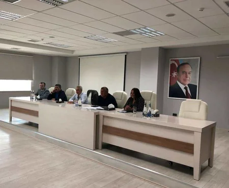 Cavid Qurbanov dünya çempionatına hazırlaşan Azərbaycan yığması ilə görüşüb