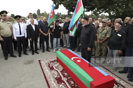 Maştağada Birinci Qarabağ müharibəsinin şəhidi Aydın Qurbanov dəfn edilib - YENİLƏNİB