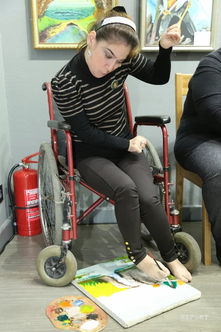 ​Bakıda Əlilliyi olan şəxslərin IX Ümumrespublika Yaradıcılıq Sərgi-müsabiqəsi keçirilir - FOTO