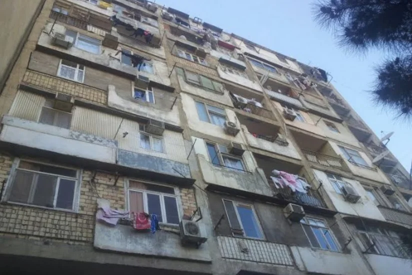 В Баку, Гяндже и Сумгайыте 69 зданий находятся в аварийном состоянии