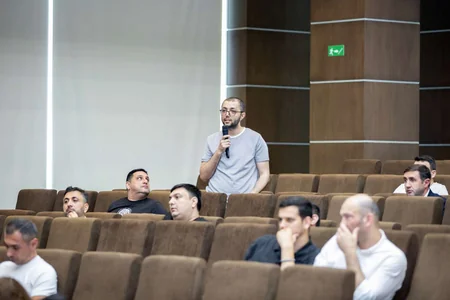 Azərbaycan gömrüyündə bəyanetmə zamanı yaranan çətinliklər müzakirə edilib