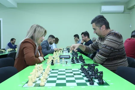 Jurnalistlər arasında şahmat yarışının mükafatçıları bəlli olub