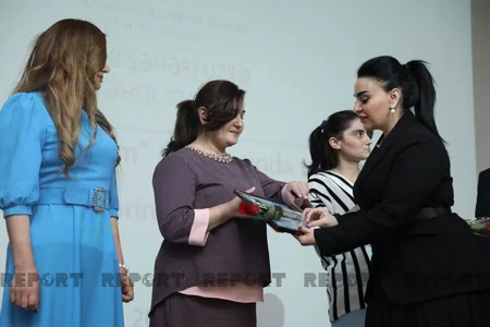“Yaradıcı müəllim” müsabiqəsinin qalibləri mükafatlandırılıb