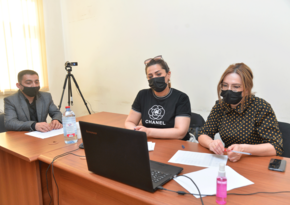 I sinfə qəbul üçün onlayn müsahibələr keçirilir