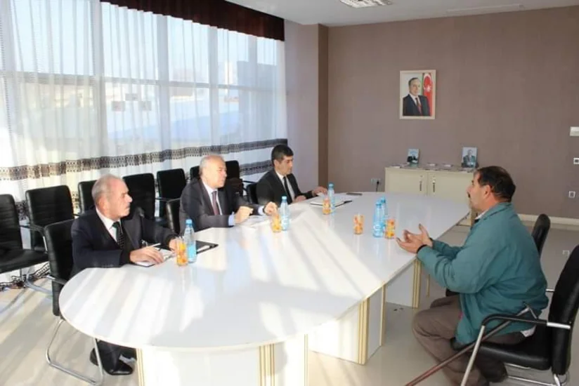 Energetika naziri Kürdəmirdə, nazir müavinləri Göyçay və Zərdabda vətəndaşları qəbul edib