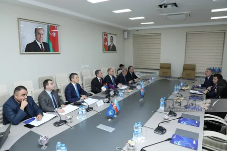 Əhməd Obalı ilə Milli Məclisin deputatları arasında görüş olub