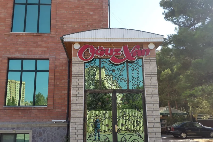 ​Bakıdakı şadlıq saraylarından birində dava düşüb, xəsarət alan var