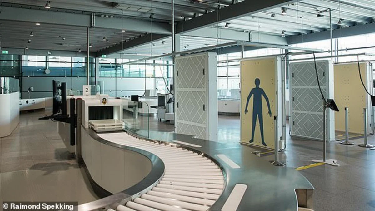 Gömrük rəsmisi: Body Scan aparatı insanın səhhətinə təsir etmir”