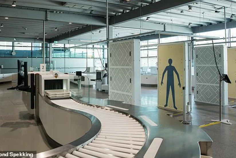 Gömrük rəsmisi: Body Scan aparatı insanın səhhətinə təsir etmir”