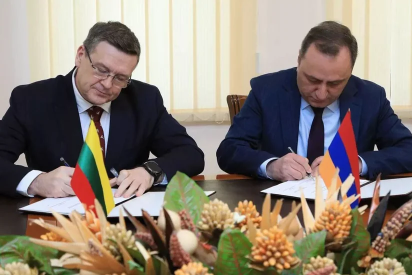 Минобороны Армении и Литвы подписали программу сотрудничества на 2024 год