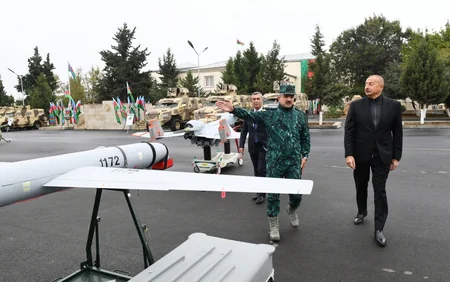 Prezident Cəbrayılda DSX-nin yeni hərbi hissə kompleksinin açılışında iştirak edib