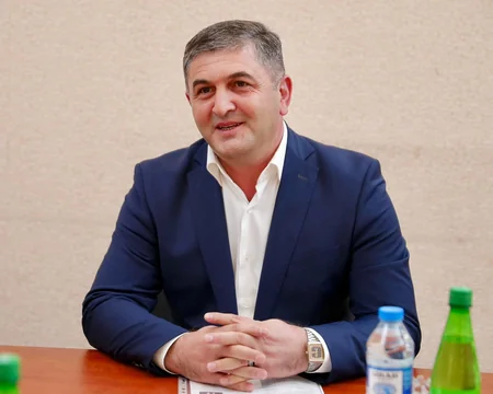 Dövlət Şəhərsalma və Arxitektura Komitəsinin sədri növbəti vətəndaş qəbulunu Qarabağda keçirib