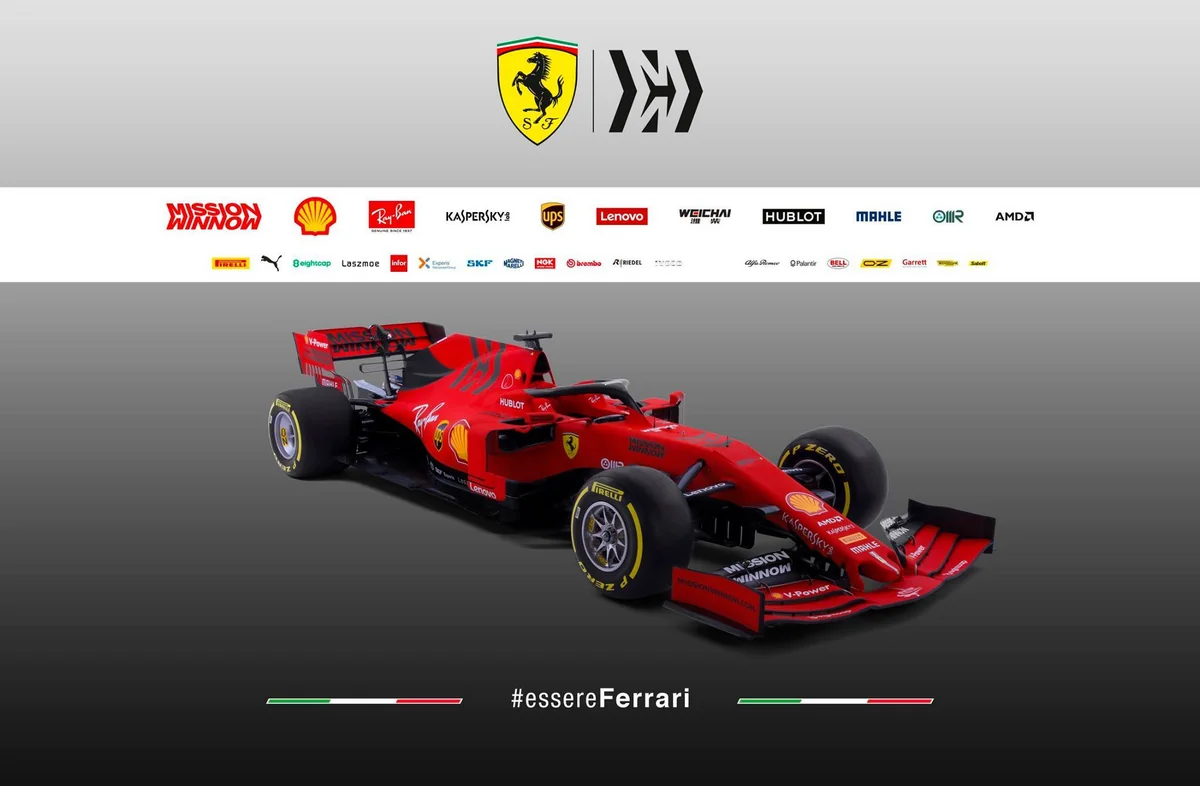 Ferrari yeni bolidini təqdim edib