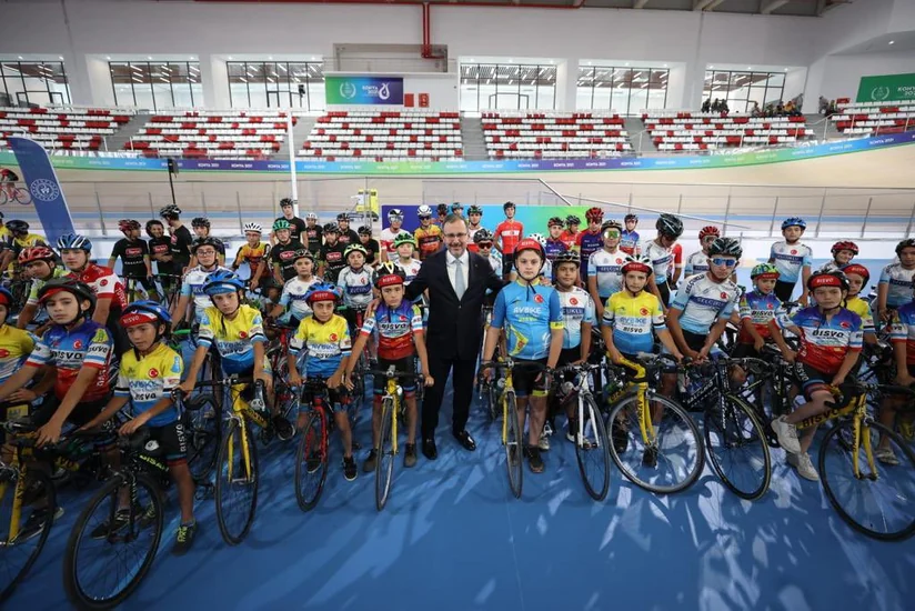 Türkiyəli nazir: İslam Həmrəyliyi Oyunları üçün günləri sayırıq