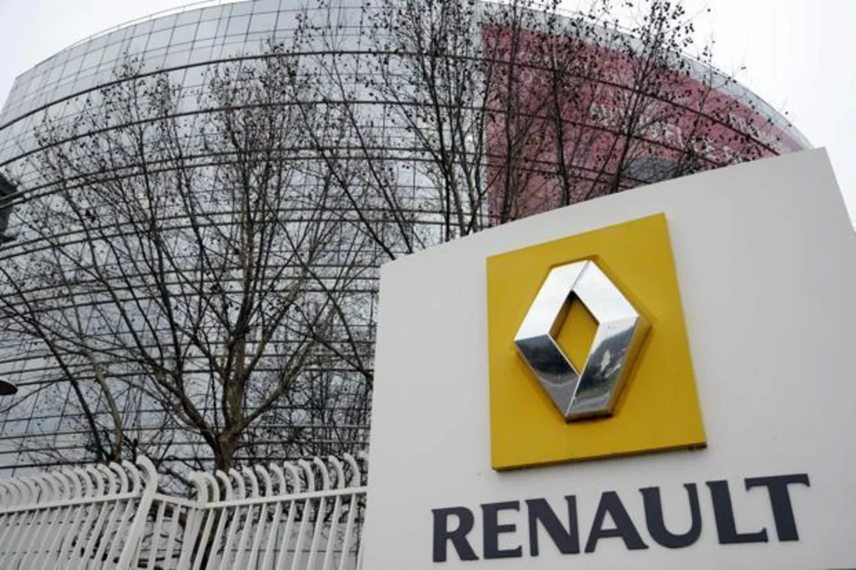 Renault рассмотрит возможное слияние с Fiat Chrysler