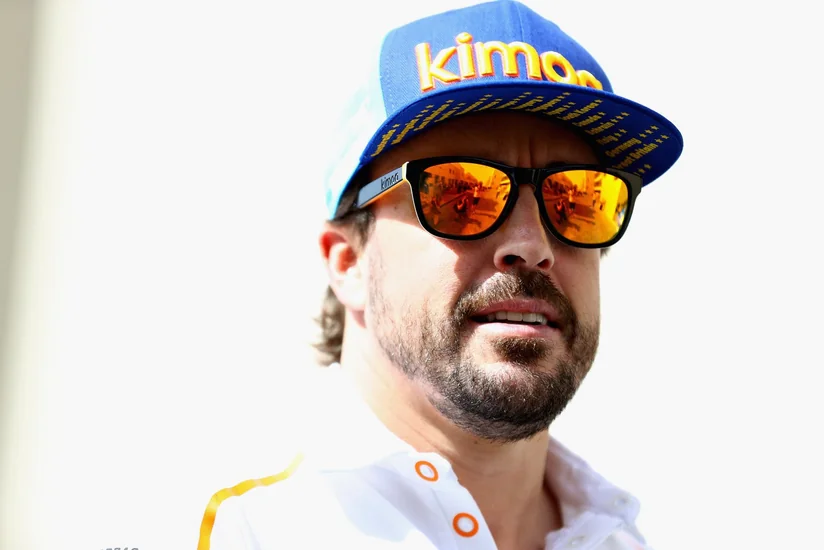 Formula 1: Fernando Alonso çempion olduğu komandaya qayıdır